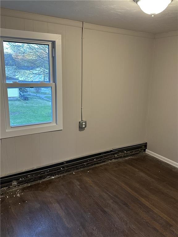 Building Photo - 2 Lake Ct