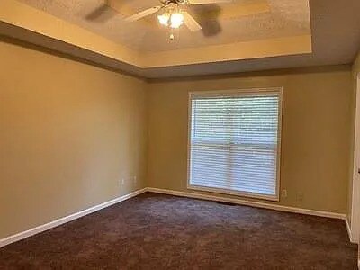 Building Photo - Home For Rent