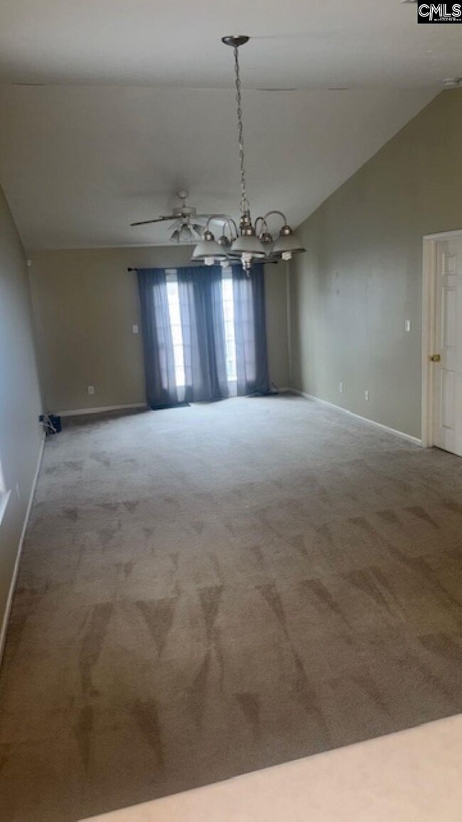 Building Photo - 151 Larkspur Ln