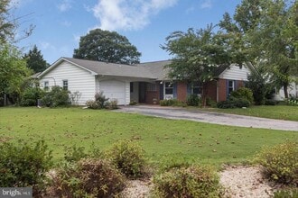 Building Photo - 12425 Stretton Ln