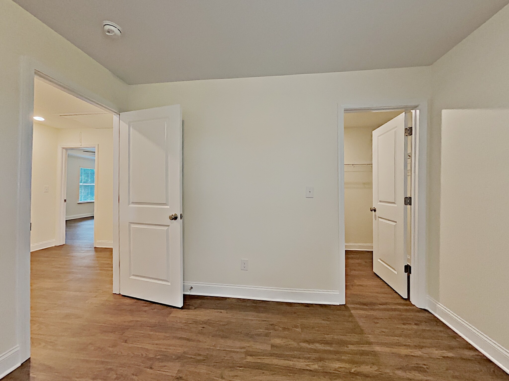 Building Photo - 4005 Birchfield Pl