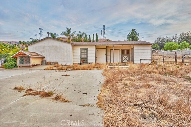 Building Photo - 2751 Batson Ave