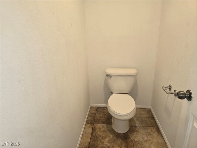 Building Photo - 6640 April Bend Ct