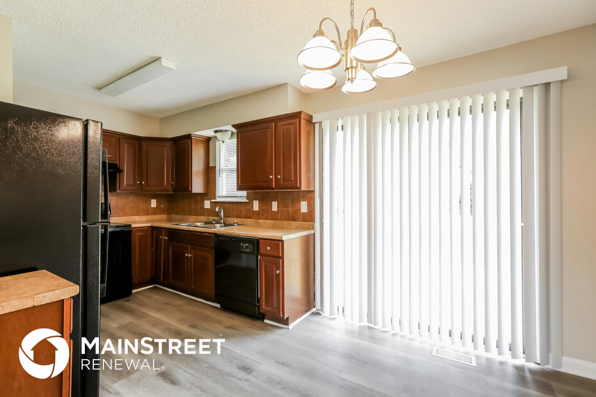 Building Photo - 11712 Crystal Dr