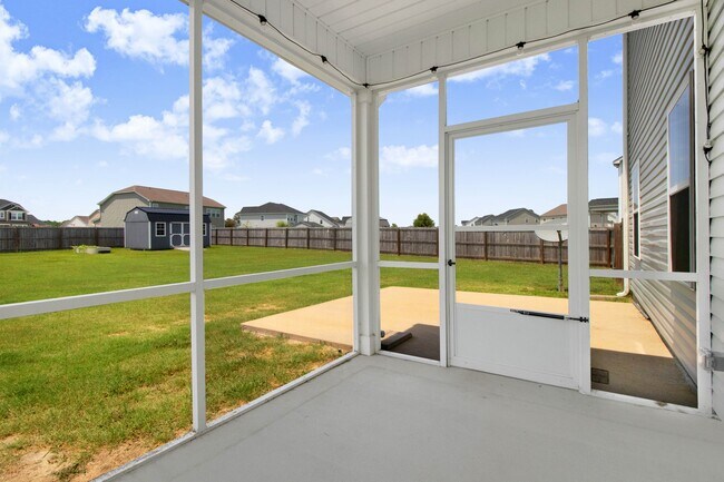 Building Photo - 301 Korbel Dr