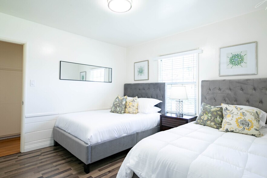 Building Photo - 9088 Emperor Ave