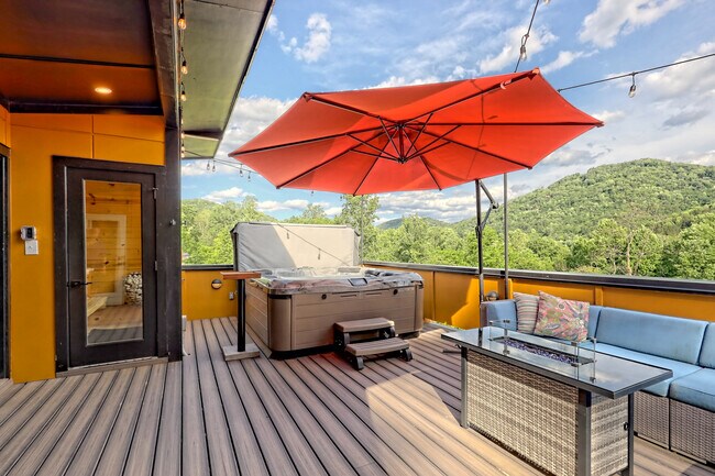 Building Photo - 122 Cannon St