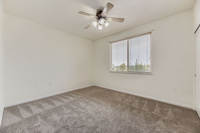 Building Photo - 10149 W 55th Dr