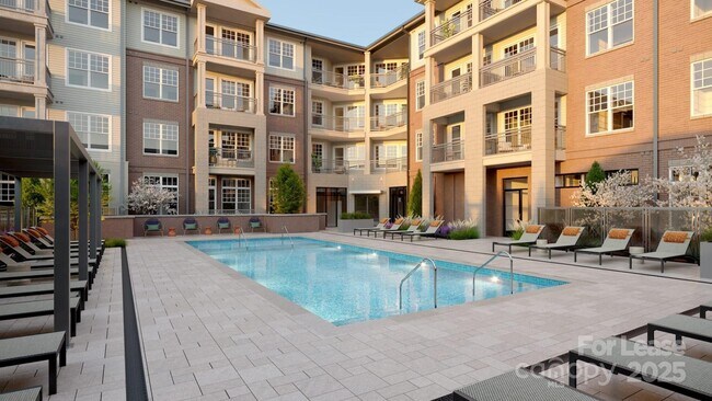 Primary Photo - 10500 Midway Pk Dr