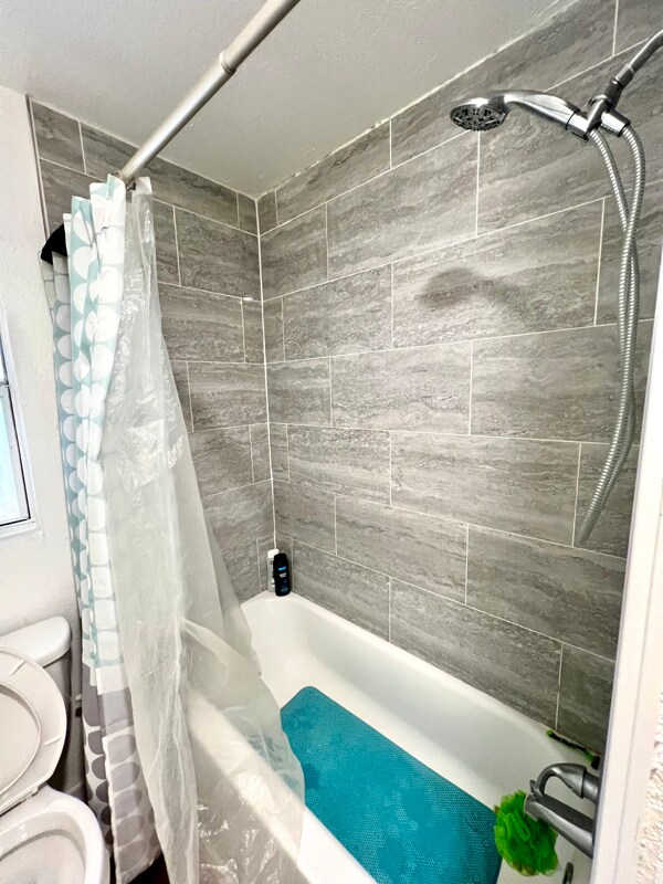 Building Photo - 12116 Lamont Dr