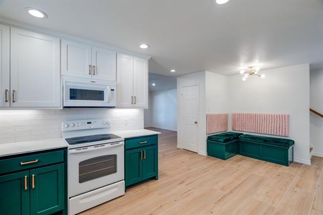 Building Photo - 753 Burr Oak Dr