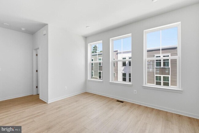 Building Photo - 18002 Alicia Ave
