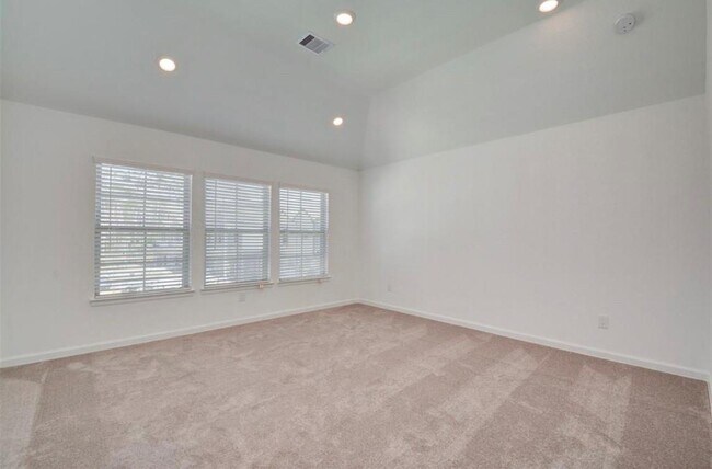 Building Photo - 598 Dry Fork Ln