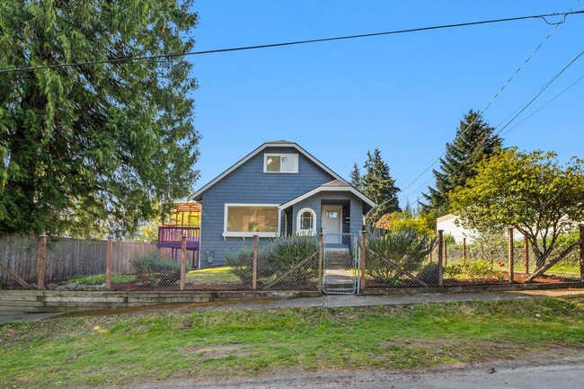 Building Photo - 4bd/2.75ba Seattle Home