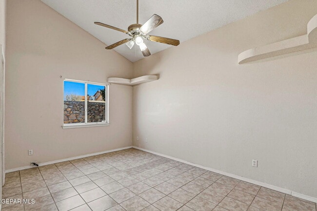 Building Photo - 3836 Tierra Roca Pl