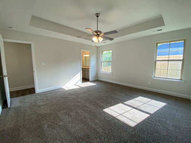 Building Photo - 4 bed, 2 bath built in 2023 in Olive Branch
