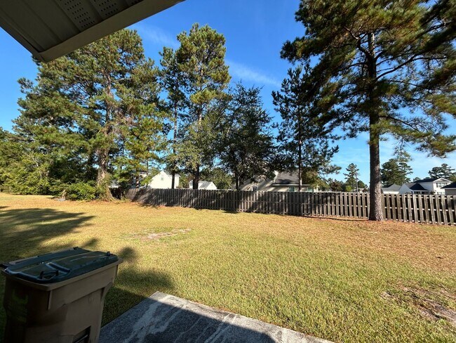 Building Photo - Beautiful Ranch Home in Springfield