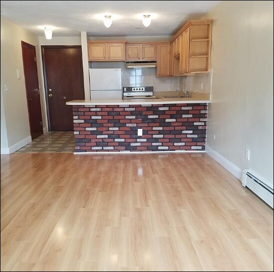 Building Photo - 141 Pierce St