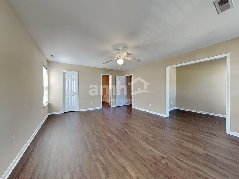 Building Photo - 200 Alexander Preston Ln