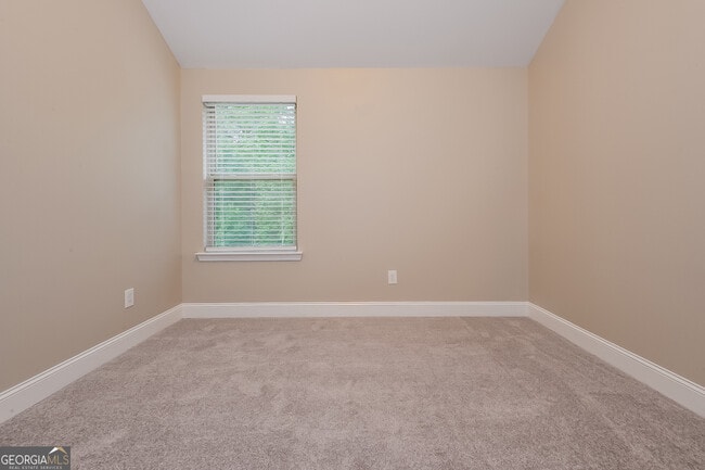 Building Photo - 4944 Longview Run