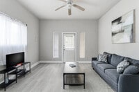 Building Photo - 314 West Cevallos-SI ID1363388P