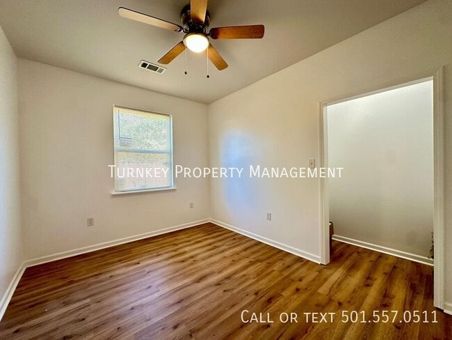 Building Photo - 1724 Parker St