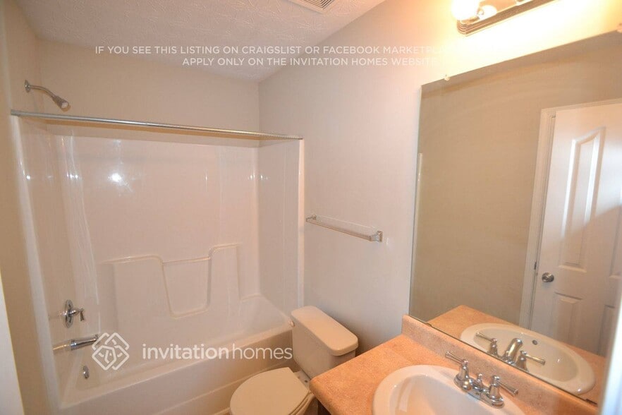 Building Photo - 4804 Spinepoint Way