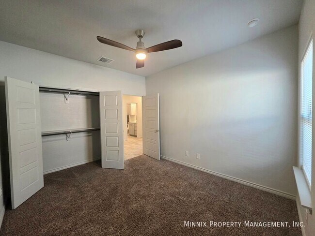 Building Photo - 2105 Congress Rd