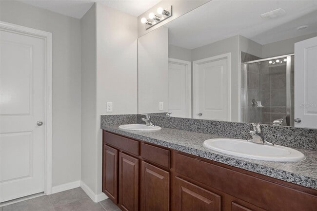 Building Photo - 16858 Red Brick Ln