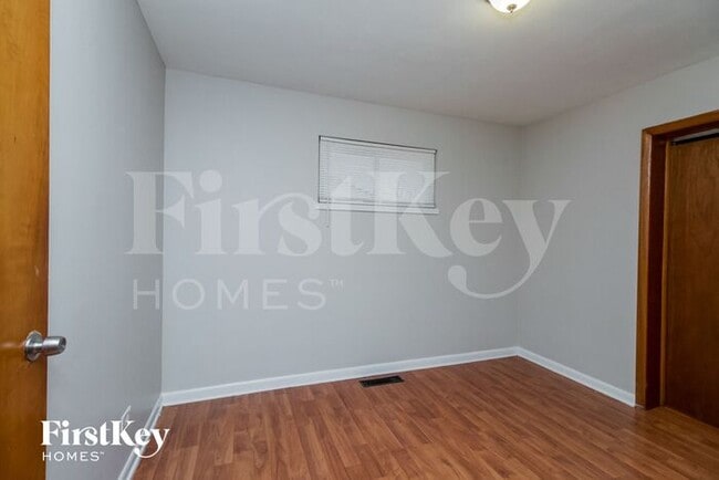 Building Photo - 17941 Wildwood Ave