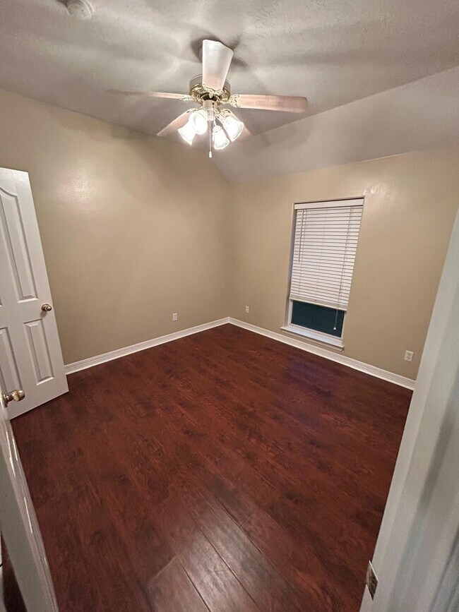 Building Photo - 3702 Mystic Cir