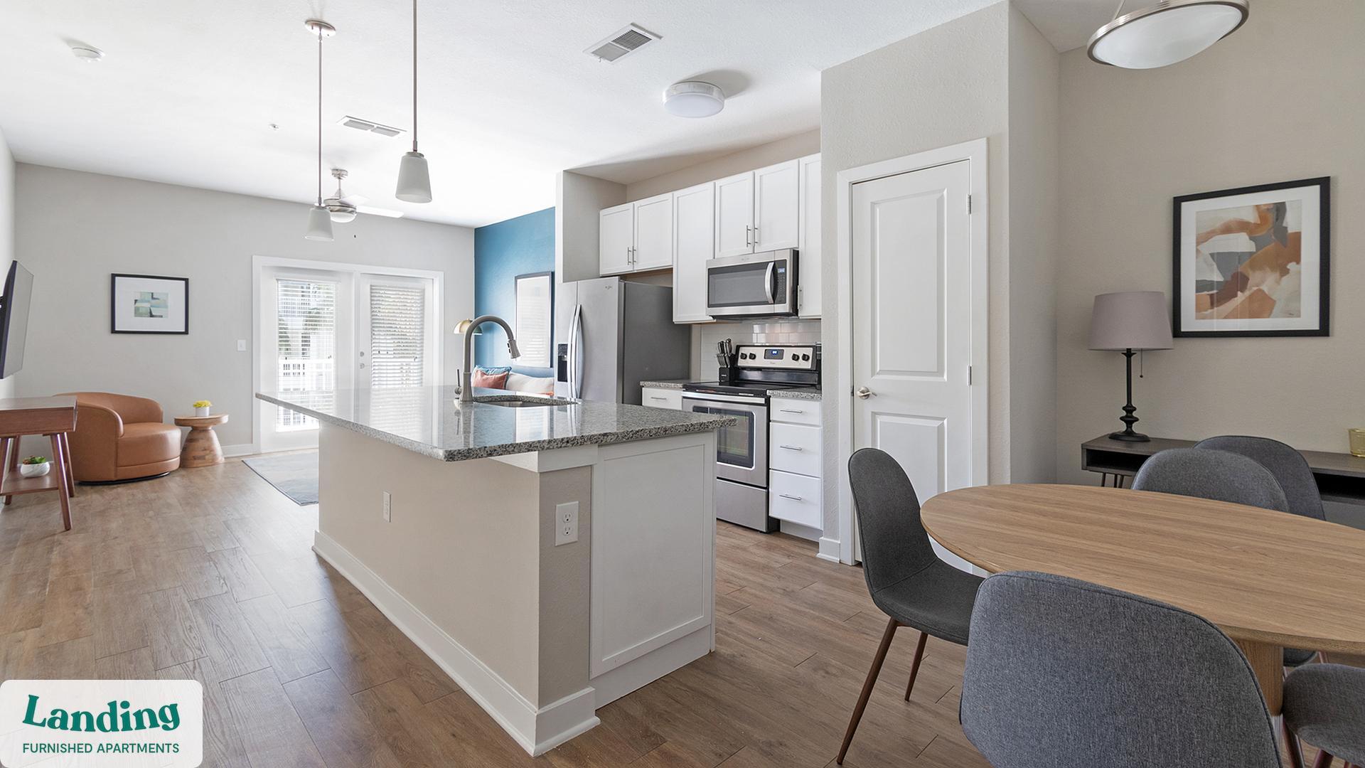 Building Photo - 215 Hunters Lk Wy