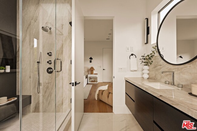 Building Photo - 5988 W 76th St