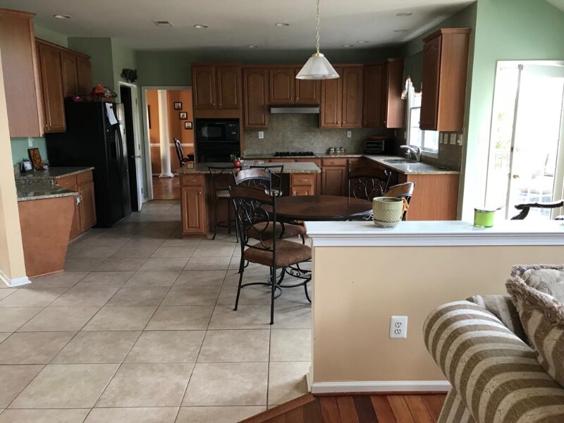 Building Photo - 43694 Lucketts Bridge Cir