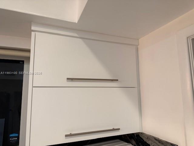 Building Photo - 1100 N Shore Dr