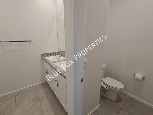 Building Photo - 12209 E Ava Lynn Dr