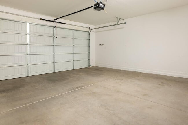 Building Photo - 1111 W. Diamondback Dr.