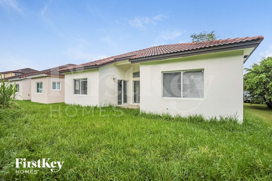 Building Photo - 28168 SW 134th Ct