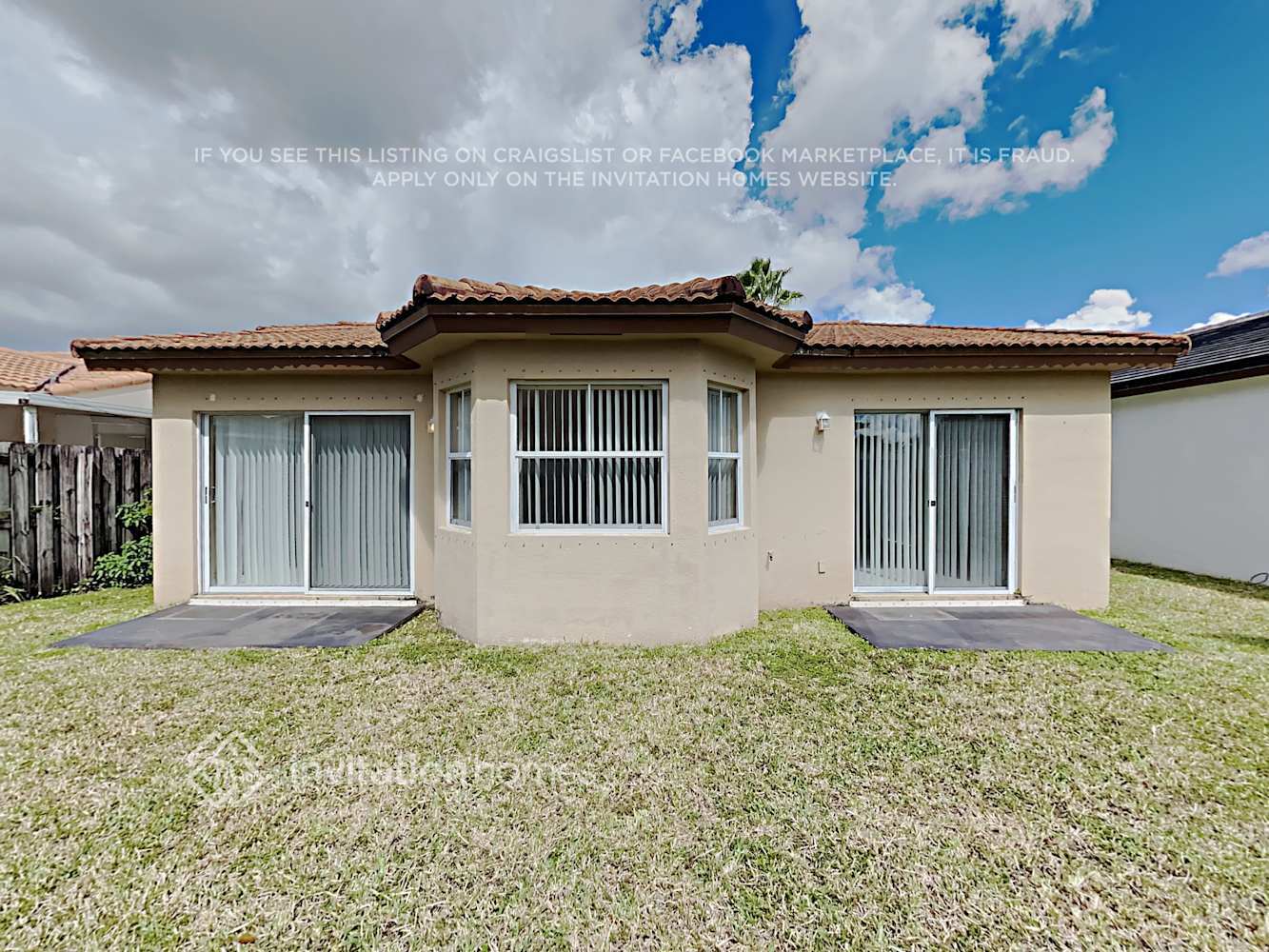 Building Photo - 14310 SW 9th Terrace