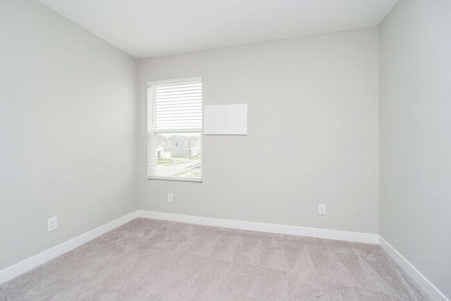 Building Photo - The Perfect Home, Meeting All Your Needs!