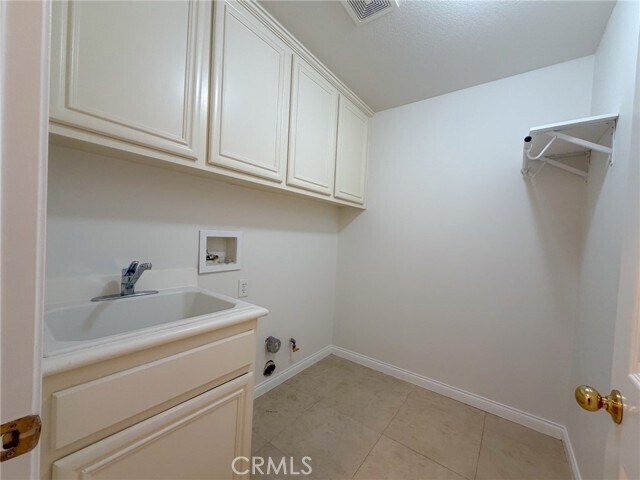 Building Photo - 82 Laurelhurst Dr