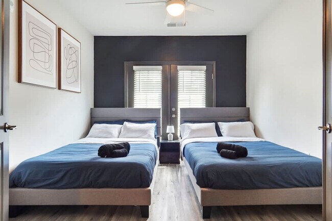 Building Photo - 1550 Dunn Rd