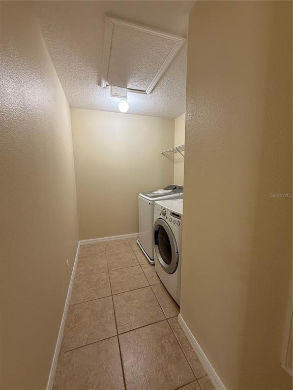 Building Photo - 2076 Leather Fern Dr