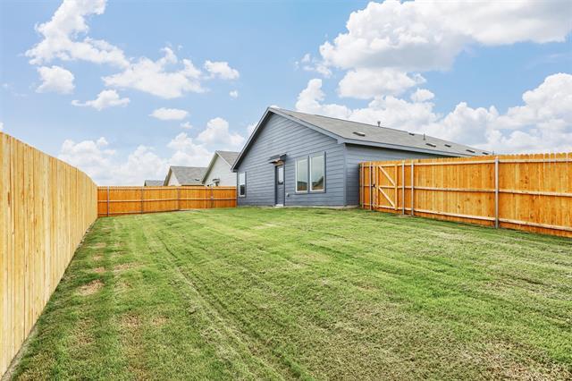 Building Photo - 727 Ginkgo Wy