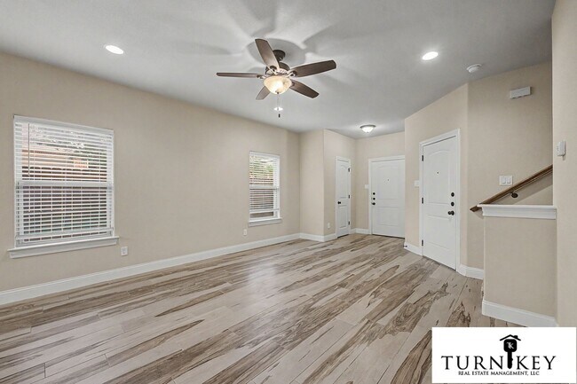 Building Photo - 7905 Butler Ct