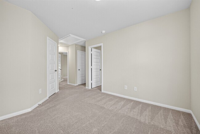 Building Photo - 13758 Goldeye Dr