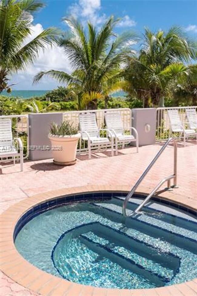 Building Photo - 9341 Collins Ave