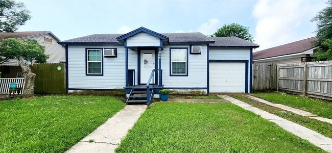 Primary Photo - 707 W 6th St