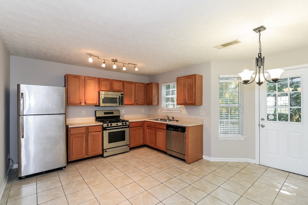 Building Photo - 86 Springbottom Dr SE