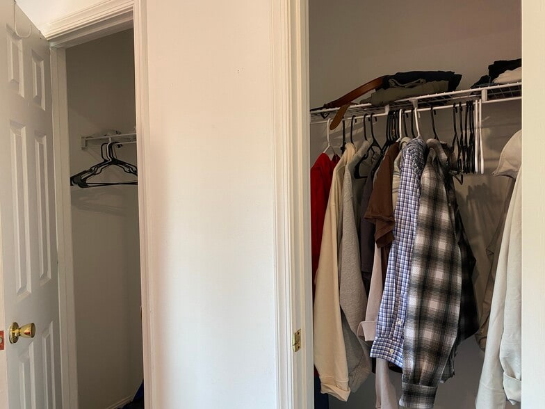 Unit # 2 - 1327 Belmont St NW